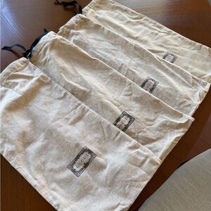 Gucci Linen Dust Covers (4)